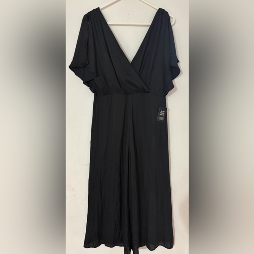 Express Black V-Neck Dress